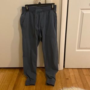 Lululemon ABC Joggers - Shorter